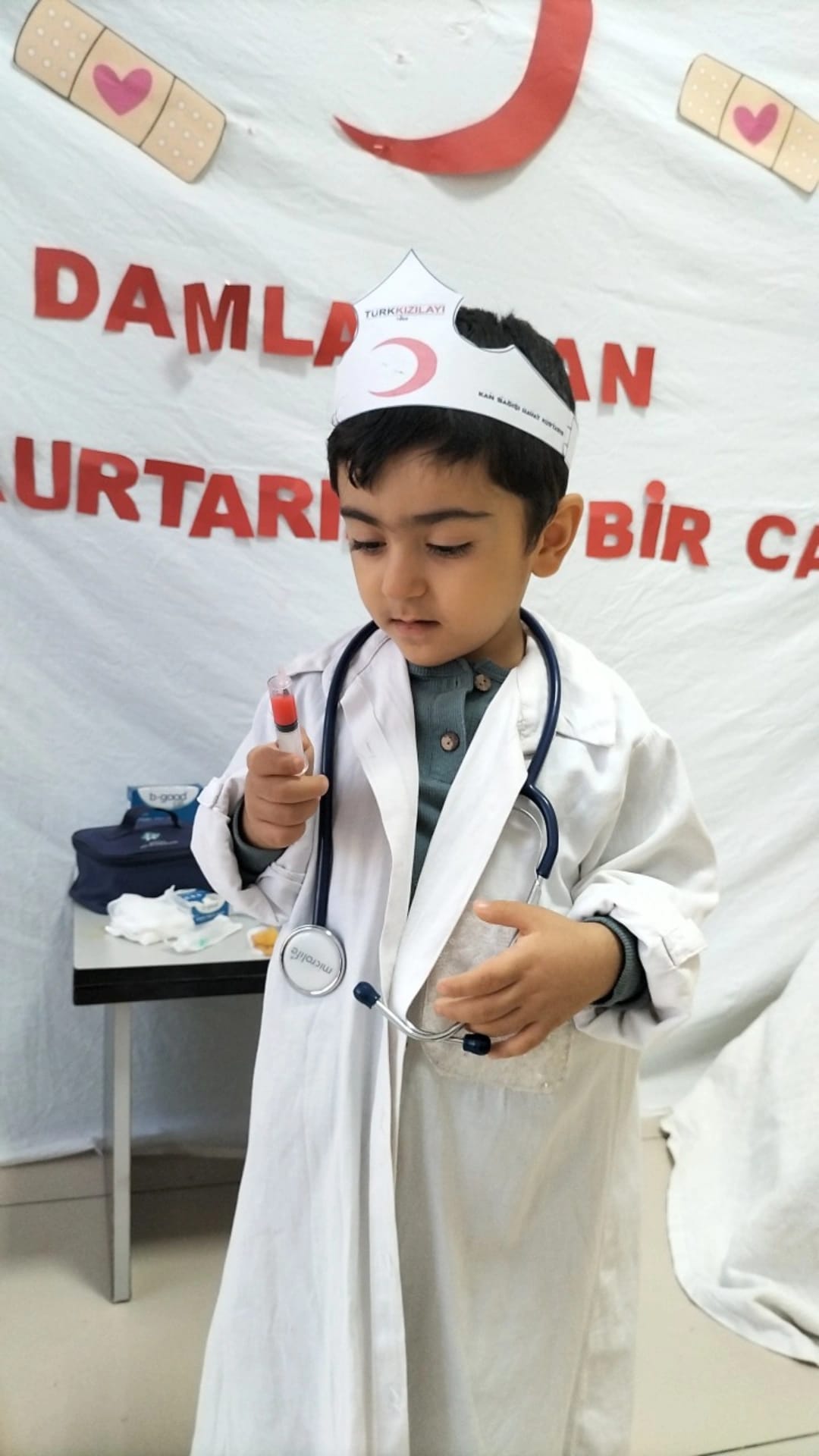 GÜZEL KARELER