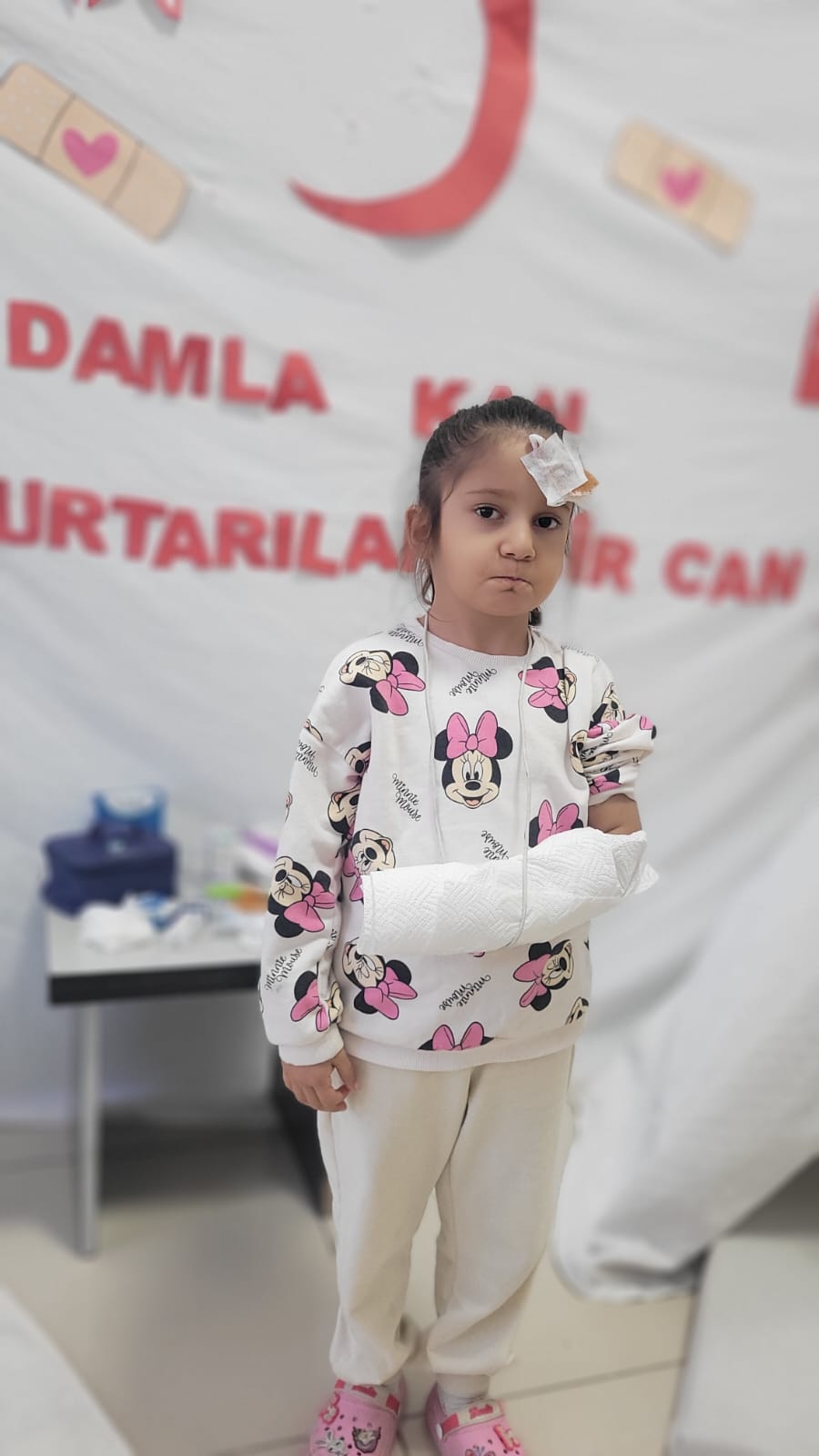 GÜZEL KARELER