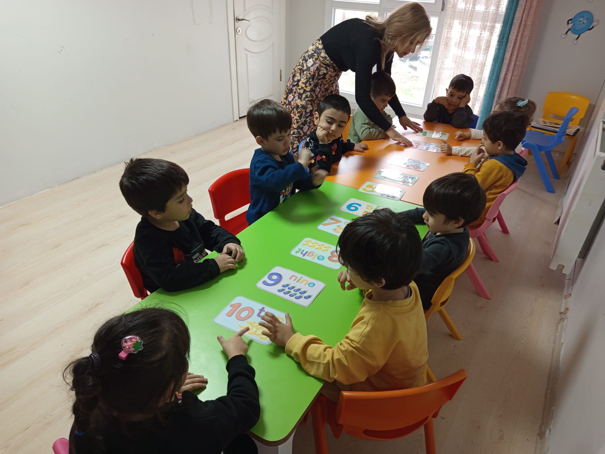 GÜZEL KARELER