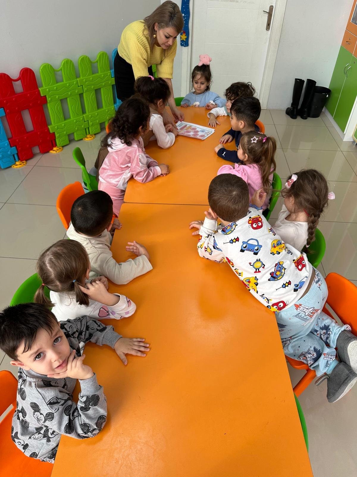 GÜZEL KARELER
